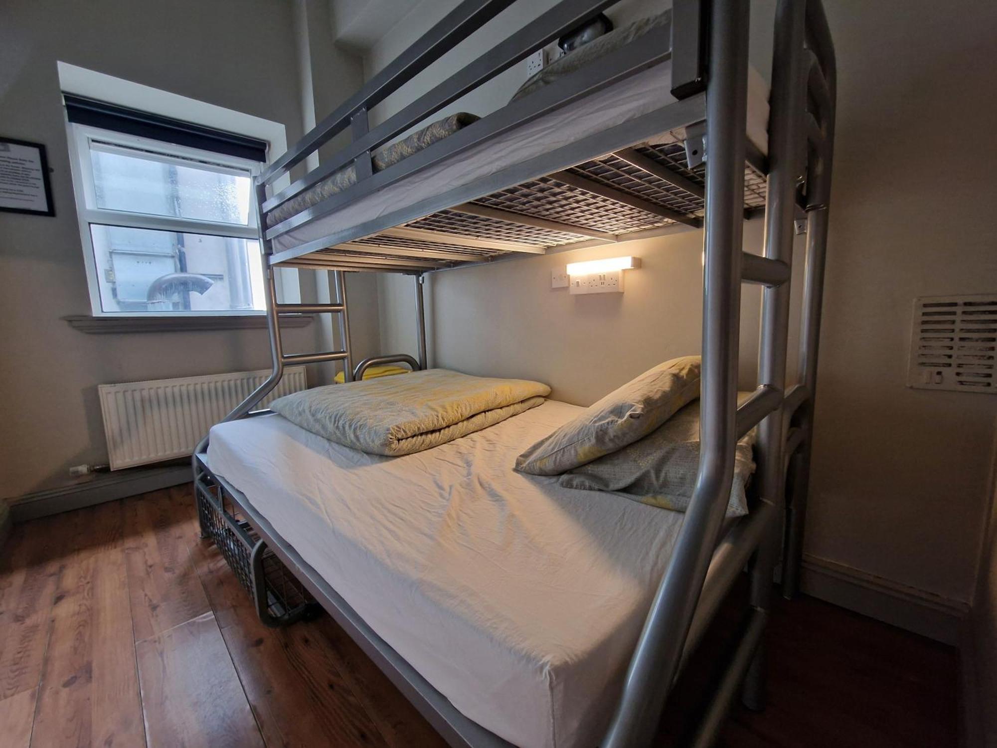 Bru Bar & Hostel Cork Luaran gambar