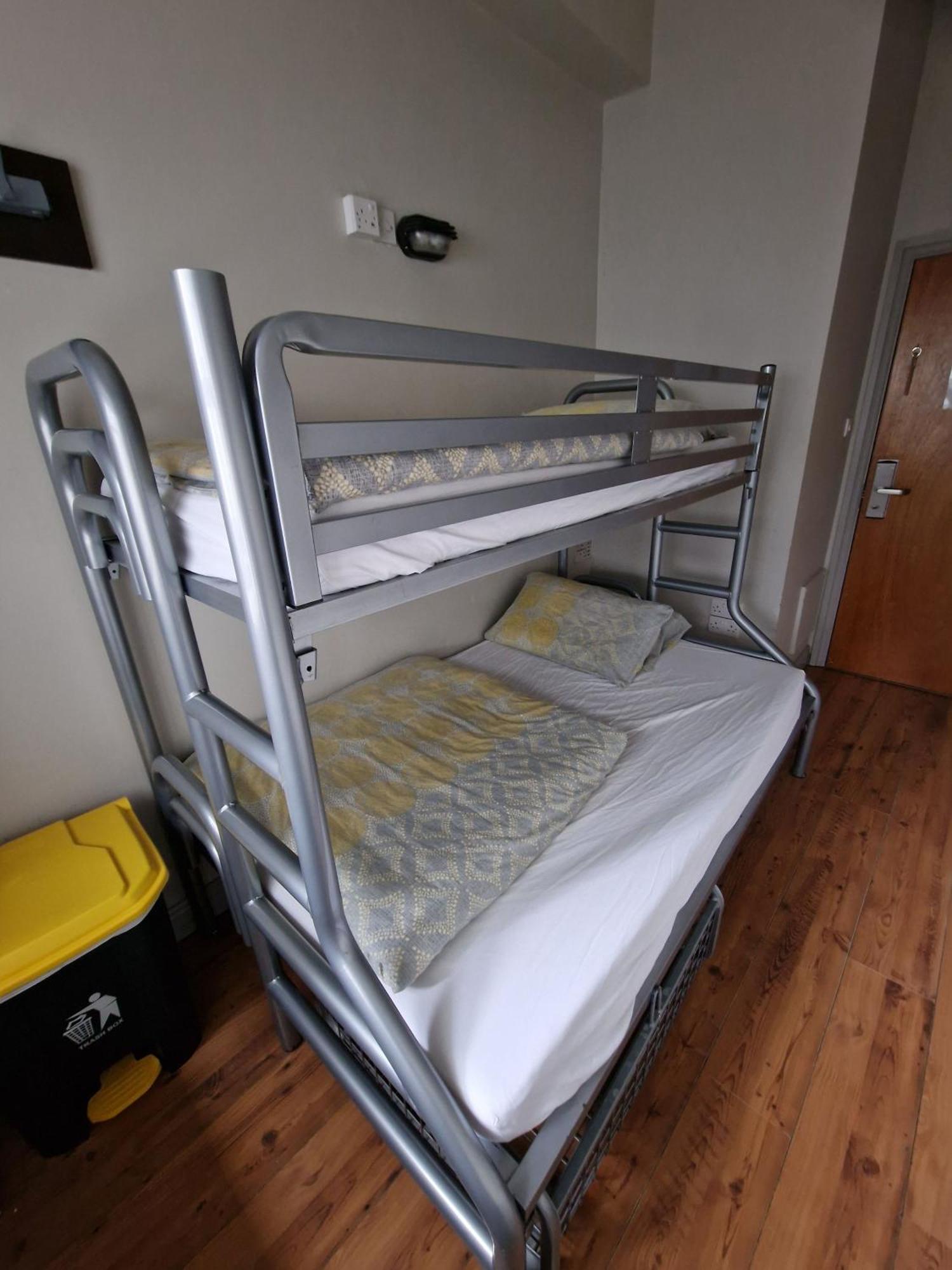 Bru Bar & Hostel Cork Luaran gambar